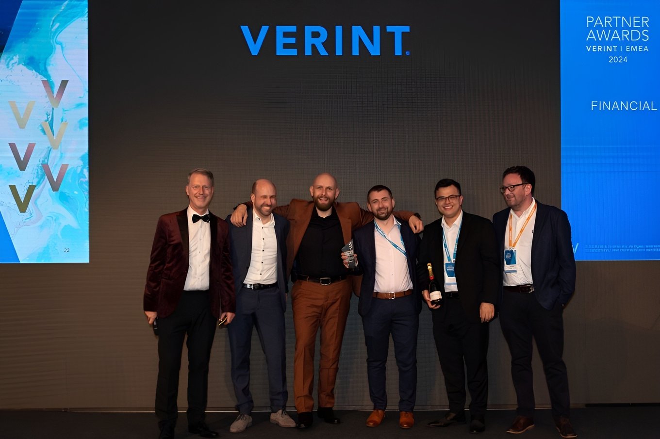 Luware erhält Auszeichnung als Verint Financial Compliance Hosting Partner