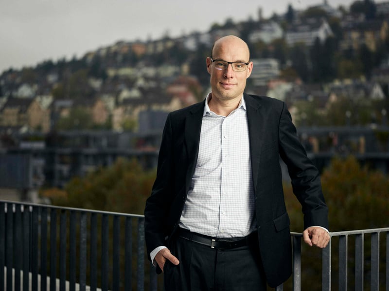A Deep Dive into the Dynamic Contact Center Landscape with Philipp Beck