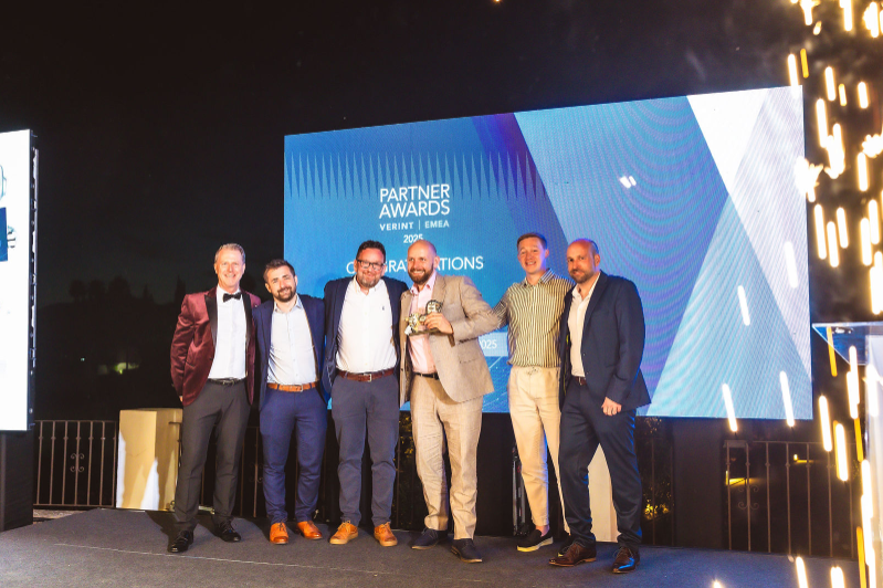 Luware Recording Wins Verint Technical Excellence in Financial Compliance Award